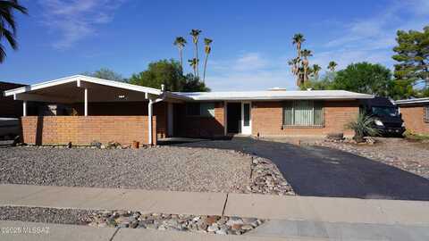9230 E Palm Tree Drive, Tucson, AZ 85710