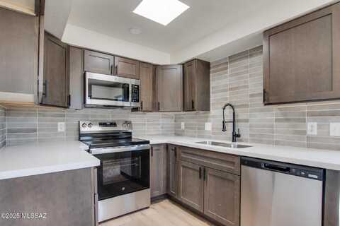 2761 S Brandywine Lane, Tucson, AZ 85730