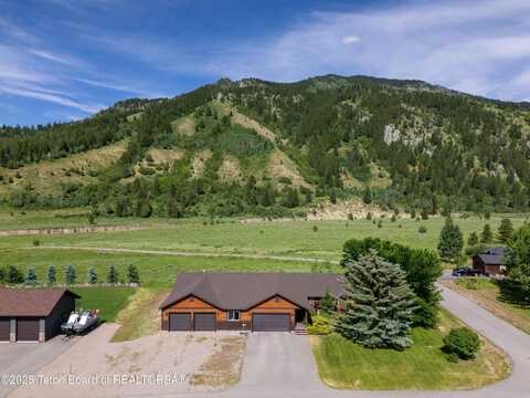 515 THREE RIVERS Drive, Alpine, WY 83128