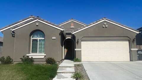 1532 W Tyler Court, Visalia, CA 93291