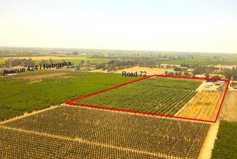 42682 Rd 72, Dinuba, CA 93618