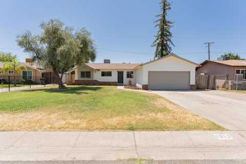 1917 W Belleview Avenue, Porterville, CA 93257
