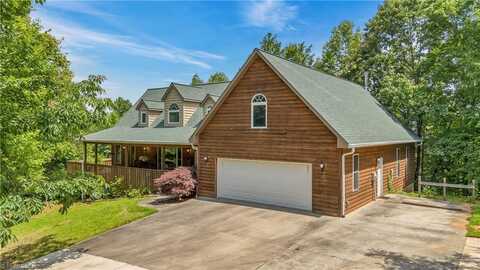 326 RoseBrier Road, Boomer, NC 28606