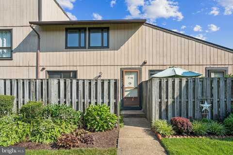 558 GLEN COURT, GLEN BURNIE, MD 21061