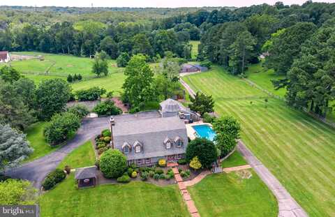 7700 MANOR HOUSE DRIVE, FAIRFAX STATION, VA 22039