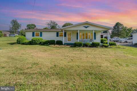 1743 W MAIN STREET, VALLEY VIEW, PA 17983