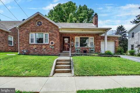 109 N GOTWALT STREET, YORK, PA 17404