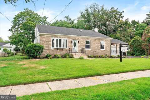 583 EDINBURG ROAD, TRENTON, NJ 08619