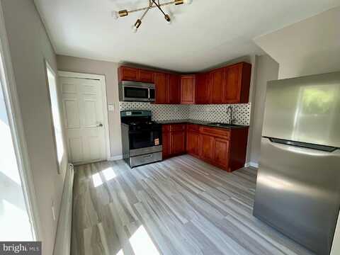 116 E FEDERAL STREET, BURLINGTON, NJ 08016