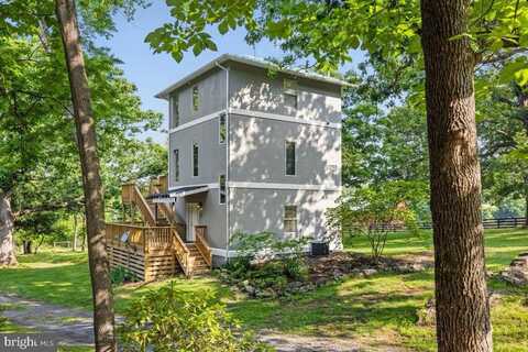 152 LUSITANO LANE, MIDDLETOWN, VA 22645