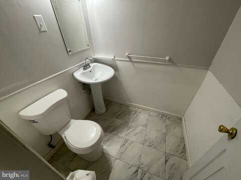 3208 28TH PARKWAY, TEMPLE HILLS, MD 20748