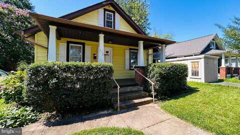 112 OAK STREET, FREDERICKSBURG, VA 22401