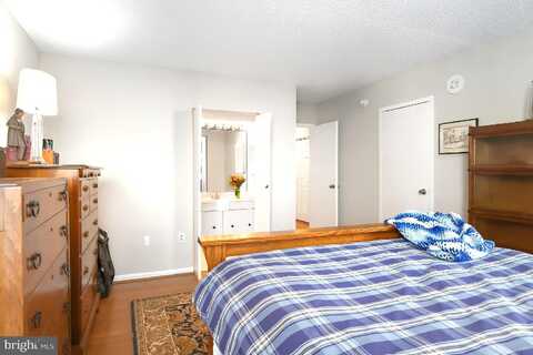 205 E JOPPA ROAD, TOWSON, MD 21286