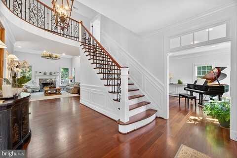 11910 CRAYTON COURT, HERNDON, VA 20170