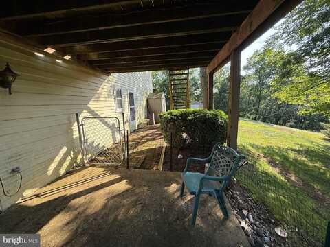 25 EAGLE LANE, ETTERS, PA 17319