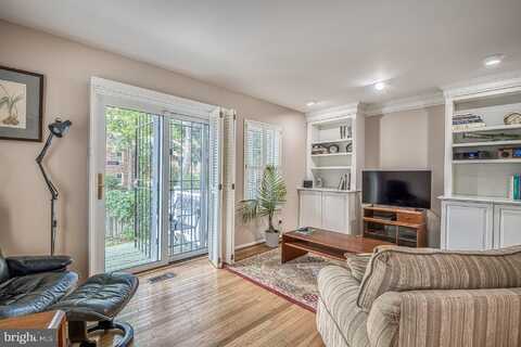 500 S HENRY STREET S, ALEXANDRIA, VA 22314
