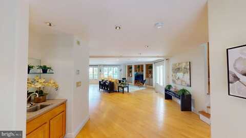 22 SLAYBACK DRIVE, PRINCETON JUNCTION, NJ 08550