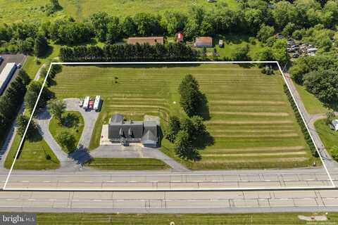 2860 ROUTE 22, FREDERICKSBURG, PA 17026