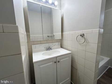 207 BLACKFOOT TRAIL, BROWNS MILLS, NJ 08015