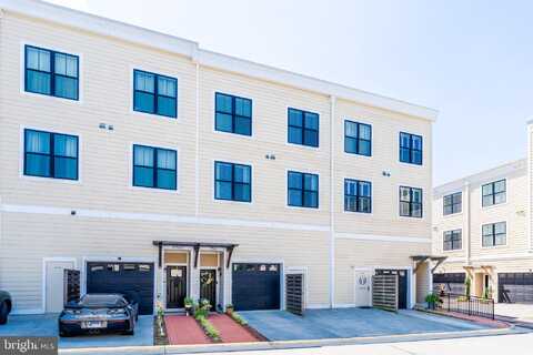 43561 MICHIGAN SQUARE, LEESBURG, VA 20176