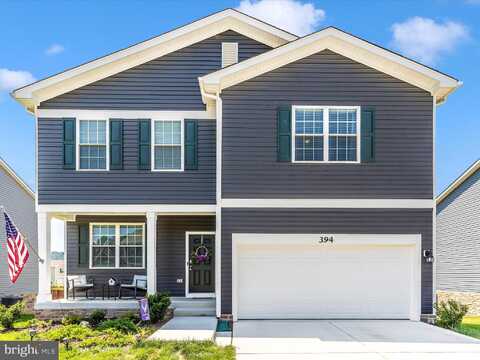394 AYLESBURY LANE, MARTINSBURG, WV 25403