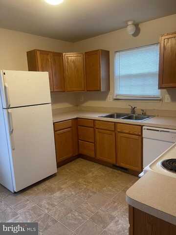 1080 FINCHS HILL ROAD, WARSAW, VA 22572