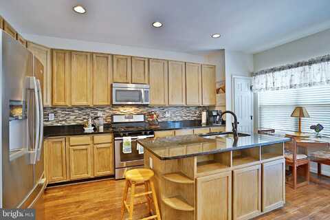 14615 SEASONS DRIVE, CENTREVILLE, VA 20120
