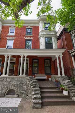 662 W CHESTNUT STREET, LANCASTER, PA 17603