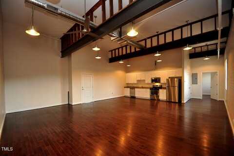 231 N Chatham Avenue, Siler City, NC 27344