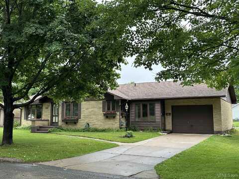 1416 N Second, Iron River, MI 49935