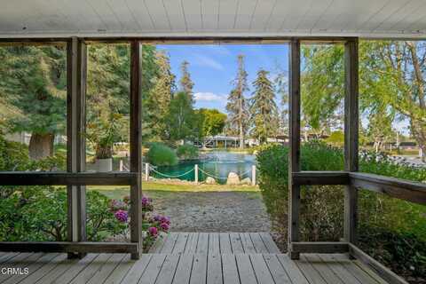 15 Chaucer Lane, Ventura, CA 93003