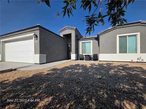 486 S Martinez Road, Golden Valley, AZ 86413