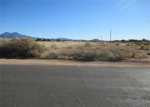 N Pinal st, Kingman, AZ 86409