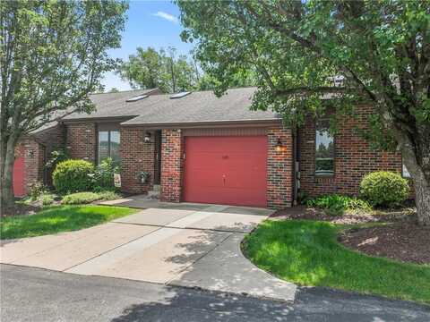 149 Greenwood Dr, Canonsburg, PA 15317