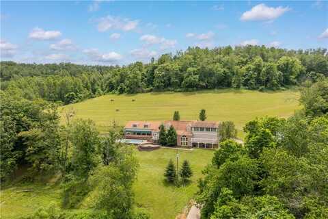 102 Klages Road, Donegal, PA 15376