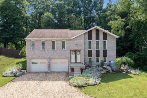 125 Irene Dr, Penn Twp, PA 15642