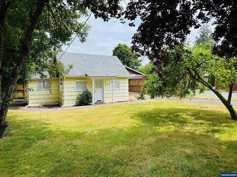 2752 Summer St SE, Salem, OR 97302