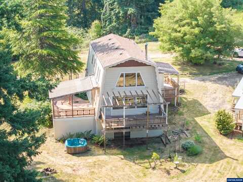 20125 McKillop Rd NE, Scotts Mills, OR 97375