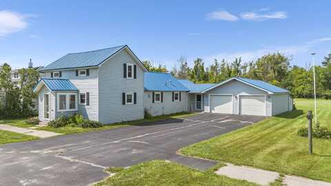 615 Duncan Avenue, Cheboygan, MI 49721