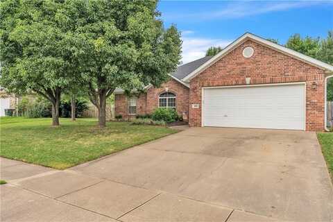620 N Timeless DR, Fayetteville, AR 72704