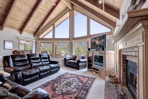 5000 N Trails End Drive, Pine, AZ 85544