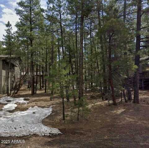 17455 S STALLION Drive, Munds Park, AZ 86017