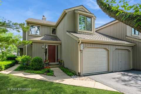 949 Fairway Circle, Lake Barrington, IL 60010