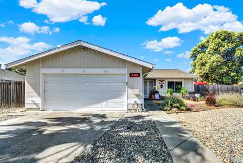 425 Woodhaven Drive, Vacaville, CA 95687