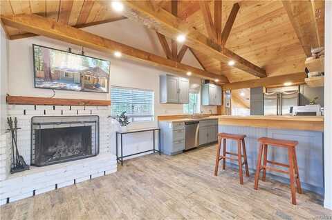 380 Canvasback Drive, Big Bear Lake, CA 92315