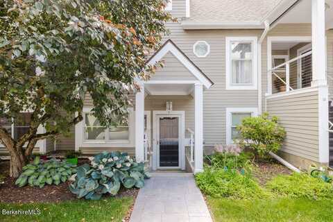 80 Taconic Ave, Great Barrington, MA 01230