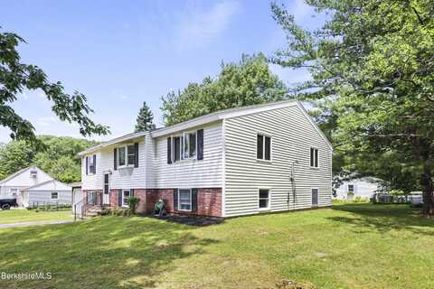 7 Grant St, Pittsfield, MA 01201