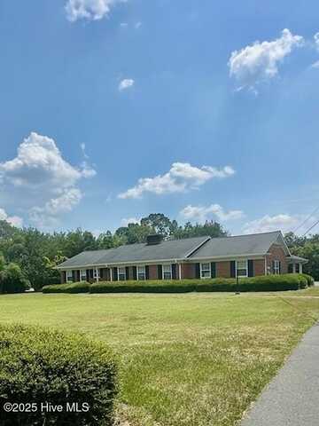 109 Conway Road, Fair Bluff, NC 28439