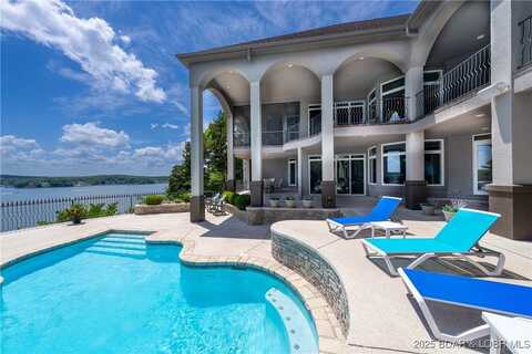 348 Cedar Crest Drive, Lake Ozark, MO 65049