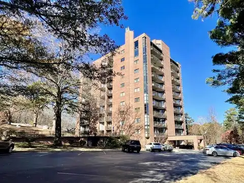 1 Treetops Lane, Apt 203, Little Rock, AR 72202